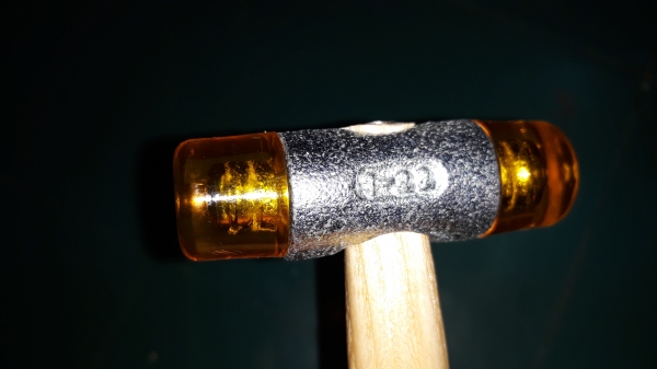 ขายค้อนพลาสติกแข็ง MADE IN  GERMANY.