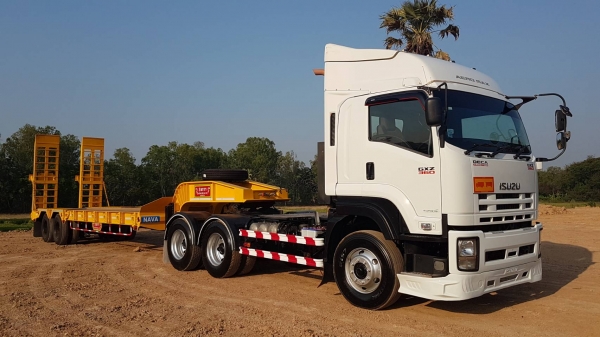 ขาย หัวลาก ISUZU 360 แรงม้า ปี 56 พร้อมหางโรเบตสองเพลาของใหม่ สภาพสวยพร้อมใช้งาน พร้อมแยกขายหัวหาง เ ขาย หัวลาก ISUZU 360 แรงม้า ปี 56 พร้อมหางโรเบตสองเพลาของใหม่ สภาพสวยพร้อมใช้งาน พร้อมแยกขายหัวหาง เ