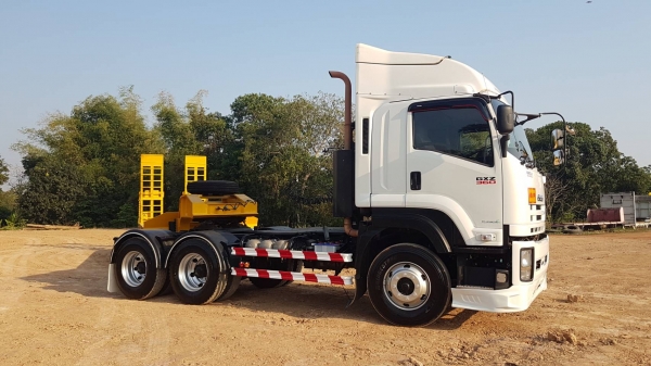 ขาย หัวลาก ISUZU 360 แรงม้า ปี 56 พร้อมหางโรเบตสองเพลาของใหม่ สภาพสวยพร้อมใช้งาน พร้อมแยกขายหัวหาง เ ขาย หัวลาก ISUZU 360 แรงม้า ปี 56 พร้อมหางโรเบตสองเพลาของใหม่ สภาพสวยพร้อมใช้งาน พร้อมแยกขายหัวหาง เ