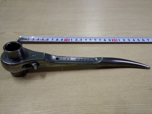 ประแจกรอกแกรกหางหนู MCC 17-21