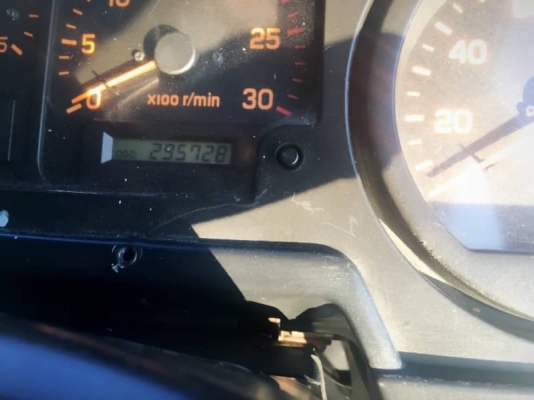 Isuzu deca 320 แรง แม็กโหลด จดปี 60 แม่ลูกกระบะดัมพ์สามมิตร  ลูก 3 เพลา พร้อมใช้งาน รถออกป้ายแดงมา