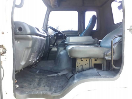 ขายISUZU 6 ล้อ หัวลาก (ช่วงสั้น 3.8 ม.)ปี 50 เครื่อง 200 แรง เหมาะเอาไปต่อดั้ม สนใจ 089-5367218 081-1903107