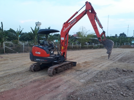 ขายคูโบต้าKX91-3สภาพสวยรถมือเดียวป้ายแดงเล่มทะเบียน