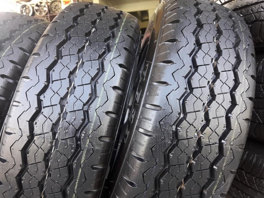 ขายล้อแม็ก triton 15"&times;6" et38 5รู114.3 พร้อมยางปี18 สนใจติดต่อร้าน ก.เจริญการยางครับ 081-3747940