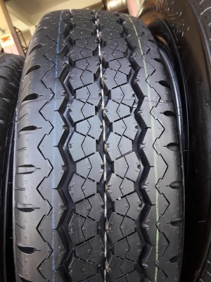 ขายล้อแม็ก triton 15"&times;6" et38 5รู114.3 พร้อมยางปี18 สนใจติดต่อร้าน ก.เจริญการยางครับ 081-3747940