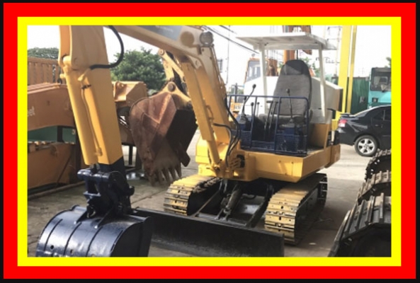Komatsu PC30-6 รถเก่าญี่ปุ่น ตรวจเช็คเครื่องยนต์แล้ว สภาพดี สนใจติดต่อ0813553478(คุณโย) Komatsu PC30-6 รถเก่าญี่ปุ่น ตรวจเช็คเครื่องยนต์แล้ว สภาพดี สนใจติดต่อ0813553478(คุณโย)