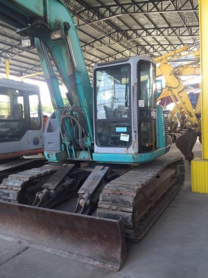 Kobelco SK130UR รถนอกสภาพดี เก่าญี่ปุ่น เครื่องปั๊มดี ไฟฟ้าเต็ม สนใจติดต่อ0813553478(คุณโย)