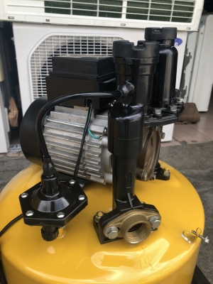 **** ขายปั๊มน้ำ MITSUBISHI ตัวใหญ่ สภาพใหม่มากใช้ได้ปีเดียว **** **** ขายปั๊มน้ำ MITSUBISHI ตัวใหญ่ สภาพใหม่มากใช้ได้ปีเดียว ****