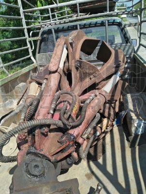 ขายด่วน มือขยุ้ม ดอกบัว5กลีป ใส่แบ้คโครใส่เฮี้ยบ ขาย 59000 บาท