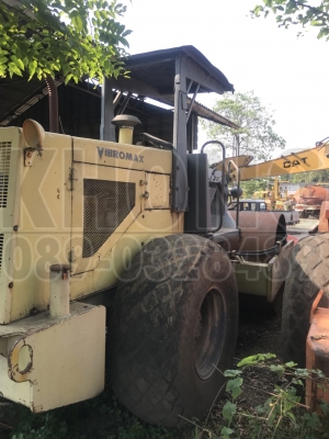 ขายด่วน รถบด 2เพลา สั่นสะเทือน Vibromax มีเล่มทะเบียน เครืองดี ระบบ พร้อมใช้ ขาย 530000 บาท