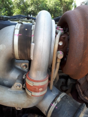 Isuzu 320 แรง แม็คโหลด จดปี พย.49 แม่เดี่ยวดัมพ์อู่ซุ่นชัย มีระบบลากและยิงดัมพ์ลูก รถสวยเดิม ไมล์สองแสนแท้ ยางดี พร้อมใช้งาน