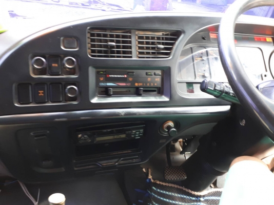 Isuzu 320 แรง แม็คโหลด จดปี พย.49 แม่เดี่ยวดัมพ์อู่ซุ่นชัย มีระบบลากและยิงดัมพ์ลูก รถสวยเดิม ไมล์สองแสนแท้ ยางดี พร้อมใช้งาน