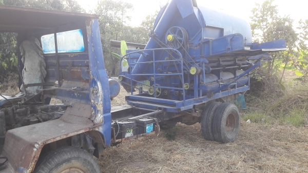 รถนวดข้าว