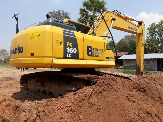 ขายแบ็คโฮ โคมัทสึ PC160PL ทำงานได้3,000ชั่วโมงราคาต่อรองได้  สนใจโทรฉลาดศิลป์0981912778