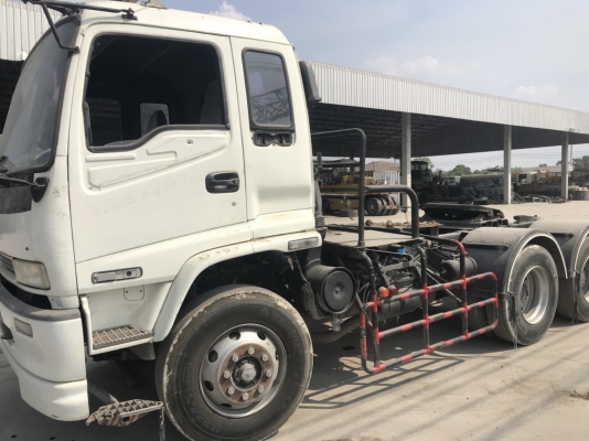 ขายหัวลากอีซูซุ 270 ปี48ยูโรทูรถพร้อมใช้งานสีสันไม่สวยต้องเก็บ ราคา 950,000 บาทต่อรองได้