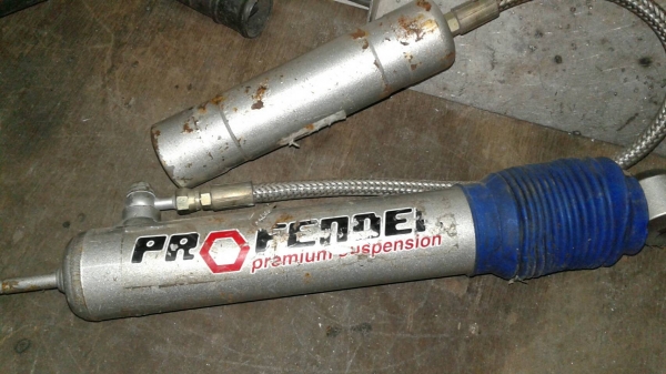 โช๊คซับแทงค์