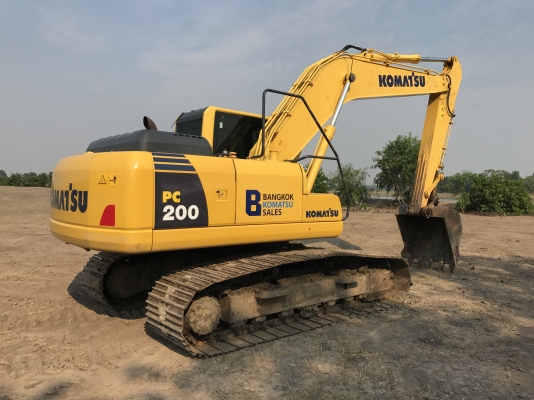 KOMATSU PC200-8MO (5000 ชั่วโมง)PM7000 ขอรูปเพิ่มได้ครับ รถสวยพร้อมใช้งาน สนใจติดต่อ 081-4283210