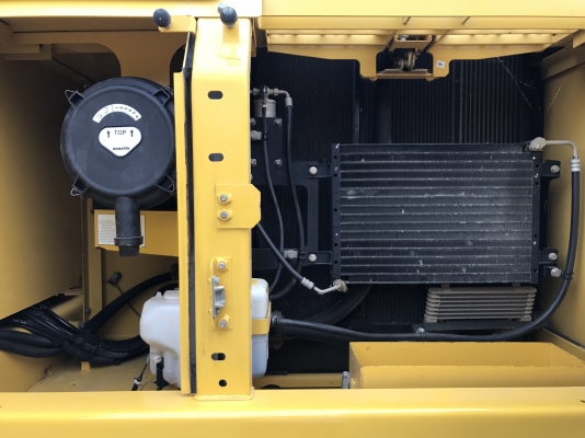 KOMATSU PC200-8MO (5000 ชั่วโมง)PM7000 ขอรูปเพิ่มได้ครับ รถสวยพร้อมใช้งาน สนใจติดต่อ 081-4283210