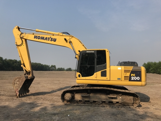 KOMATSU PC200-8MO (5000 ชั่วโมง)PM7000 ขอรูปเพิ่มได้ครับ รถสวยพร้อมใช้งาน สนใจติดต่อ 081-4283210