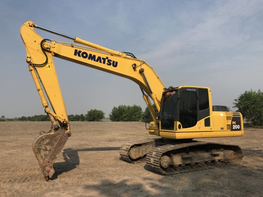 KOMATSU PC200-8MO (5000 ชั่วโมง)PM7000 ขอรูปเพิ่มได้ครับ รถสวยพร้อมใช้งาน สนใจติดต่อ 081-4283210