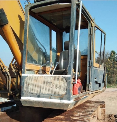 ขาย แม็คโค KOMAT`SU 200-3 สภาพดีใช้ปกติ เครืองเดิม ปั้มดี ช่วงล่างยังแน่น สภาพใช้งานประจำ ขาย 275,000บ.เอกสาร ใบ ชื้อ-ขาย