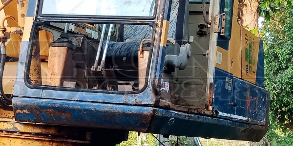 ขายด่วน Komatsu 120/3 เอวดีแท็คพอใช้ เฟรมสวย ปั้มแรงเครืองแน่น เอกสารอินวอย ขาย 290000 บาท