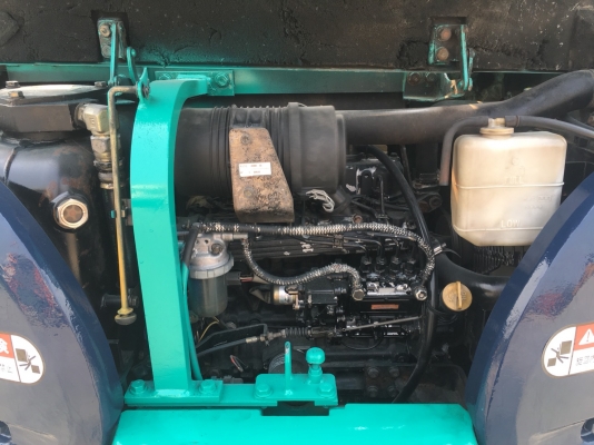 KOMATSU รุ่น: PC40R-8