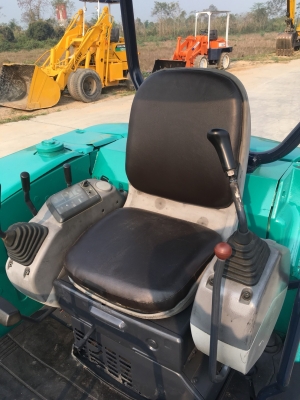 KOMATSU รุ่น: PC40R-8