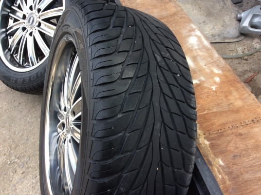 ขายด่วนล้อแม็กซ์พร้อมยาง265/50R20