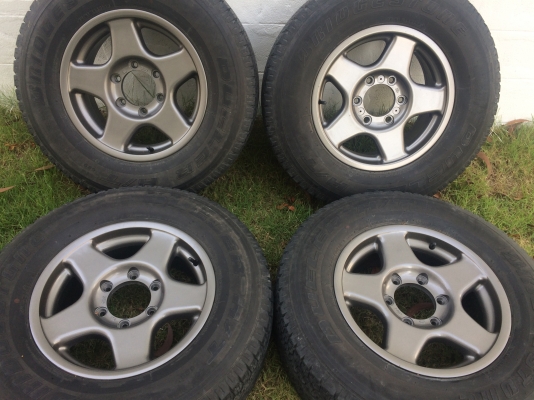 ขายล้อสายลุย แท้ๆ 2 ชุด