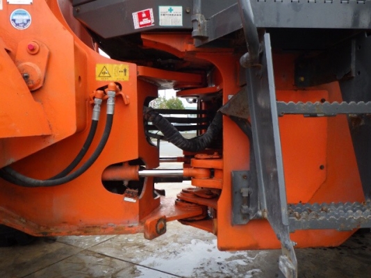 รถญี่ปุ่นเกรดA ขายถูก TCM ZW220 จากญี่ปุ่นแท้ สวยจัด ปีใหม่ รถสมบูรณ์มาก โทร.090-986-2521 อ๊อบ