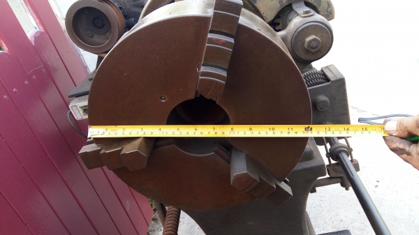 เครื่องกลึงเก่าญี่ปุ่น