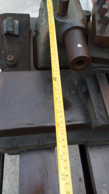 เครื่องกลึงเก่าญี่ปุ่น