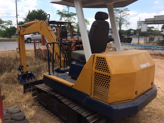 komatsu pc30รถนำเข้าญี่ปุ่น komatsu pc30รถนำเข้าญี่ปุ่น