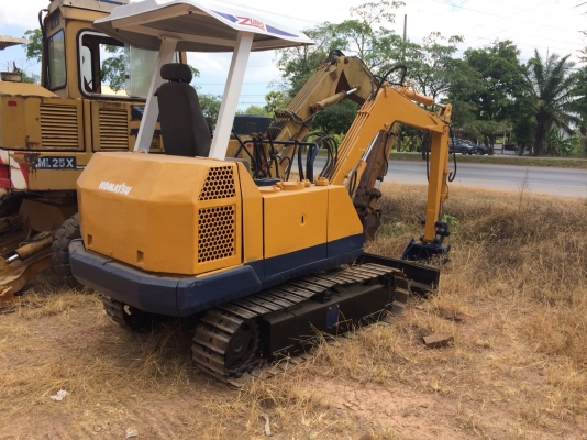 komatsu pc30รถนำเข้าญี่ปุ่น