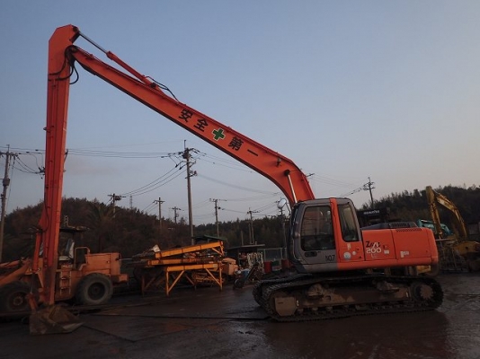 ขาย HITACHI ZX200LC บูมยาวสภาพพร้อมใช้ สนใจติดต่อ อำพล 090-9694506, 080-3031241 ขาย HITACHI ZX200LC บูมยาวสภาพพร้อมใช้ สนใจติดต่อ อำพล 090-9694506, 080-3031241