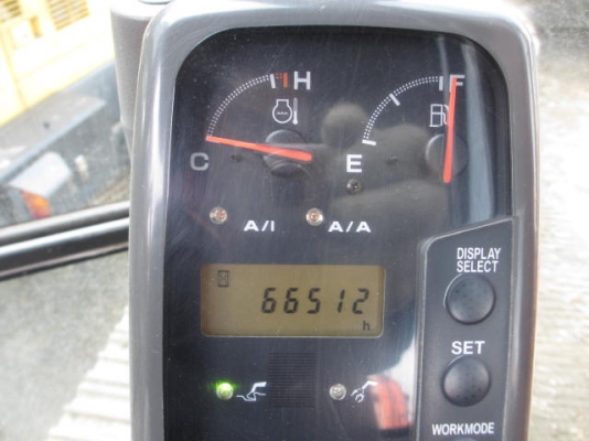 ขาย HITACHI ZX200LC บูมยาวสภาพพร้อมใช้ สนใจติดต่อ อำพล 090-9694506, 080-3031241