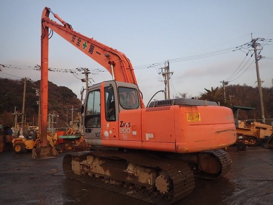 ขาย HITACHI ZX200LC บูมยาวสภาพพร้อมใช้ สนใจติดต่อ อำพล 090-9694506, 080-3031241 ขาย HITACHI ZX200LC บูมยาวสภาพพร้อมใช้ สนใจติดต่อ อำพล 090-9694506, 080-3031241