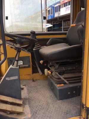 รถขุดล้อยางPC60