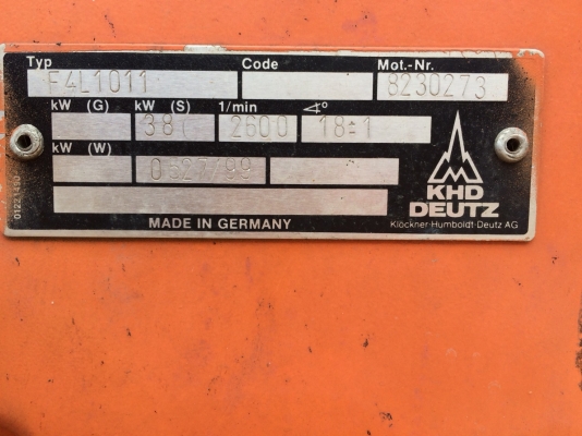 รถขุดล้อยางPC60