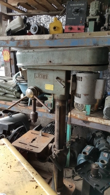 สว่านแท่น KING ขนาดใหญใช้งานได้ดี