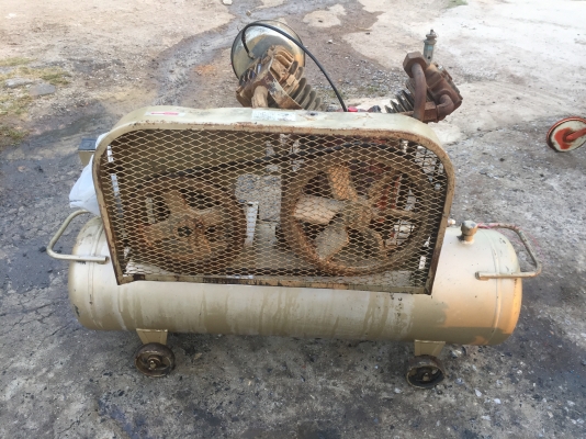 ขายปั้มลม2สูบ3แรงเก่าญี่ปุ่น