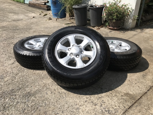 ล้อ isuzu 1.9 ขอบ 16 พร้อมยางปี17
