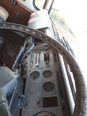 Hino Sumo 227 เครื่องเดิม เกียร์ 3M ดั้มสามมิตรแท้ สโลว์กลาง มีระบบลากพ่วง ยางดี คัทซีสวย แอร์ครบ พร้อมใช้งาน เล่มพร้อมโอน