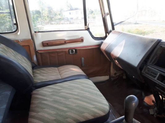 Hino Sumo 227 เครื่องเดิม เกียร์ 3M ดั้มสามมิตรแท้ สโลว์กลาง มีระบบลากพ่วง ยางดี คัทซีสวย แอร์ครบ พร้อมใช้งาน เล่มพร้อมโอน