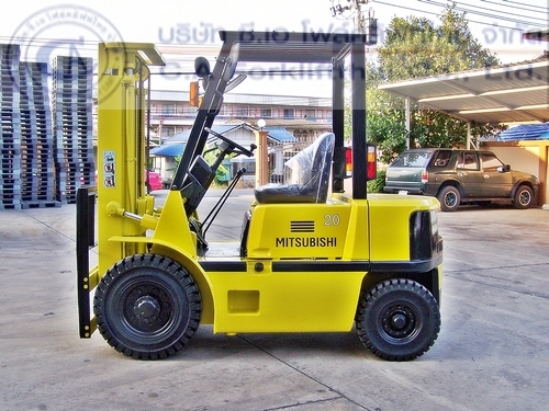 ขาย รถโฟล์คลิฟท์ MITSUBISHI รุ่น FD20
