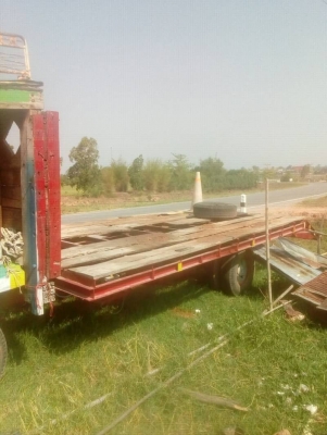 KOMATSU PC 60-5 + เทรลเลอร์ 6ล้อ