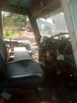 KOMATSU PC 60-5 + เทรลเลอร์ 6ล้อ