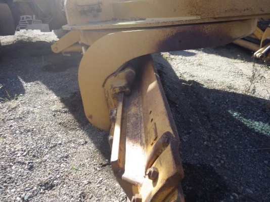 รถเกรด CATERPILAR 140H#2ZK080XX ปี2003,10,582hr