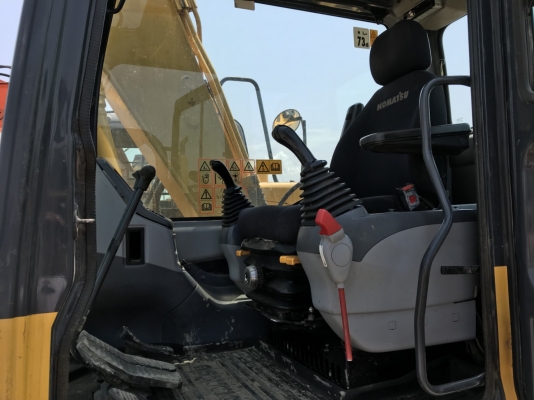 รถขุด CATERPILAR รุ่นPC130-7K ปี2008 สภาพพร้อมใช้งานราคาดี